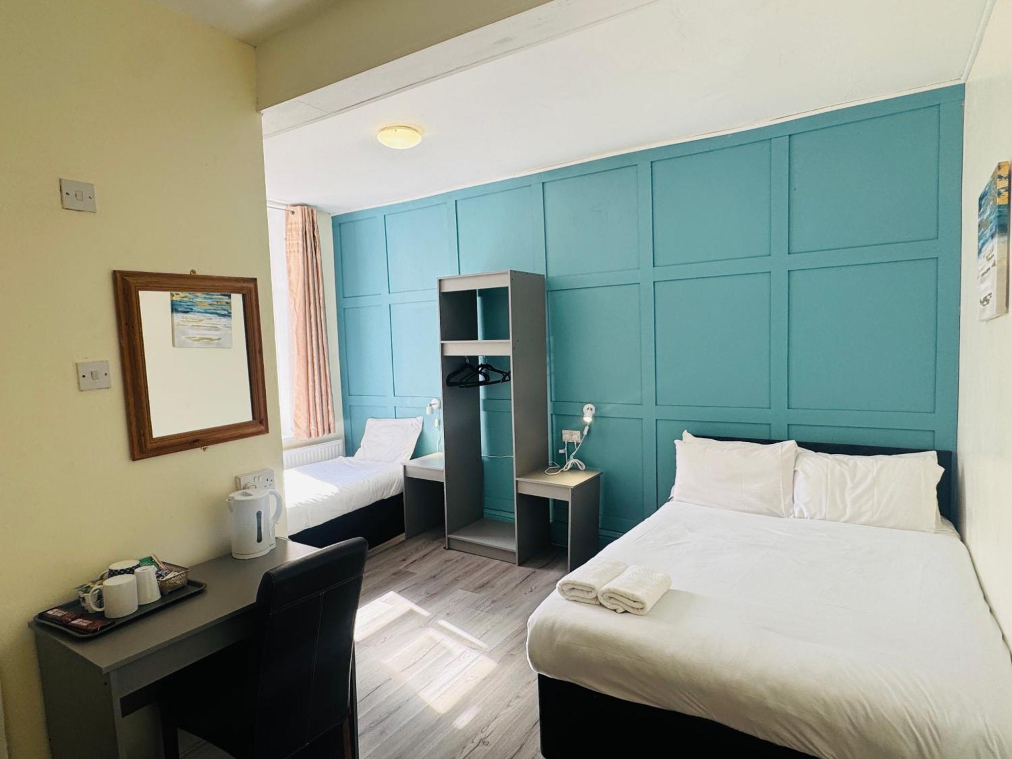 Calypso Hotel Μπλάκπουλ Εξωτερικό φωτογραφία