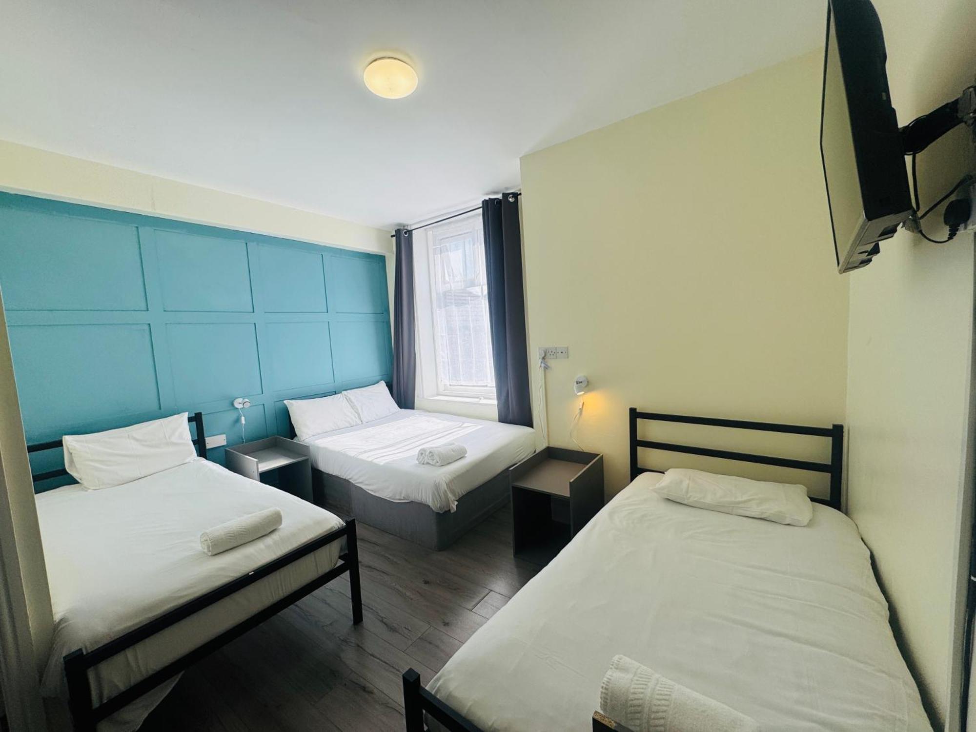 Calypso Hotel Μπλάκπουλ Εξωτερικό φωτογραφία