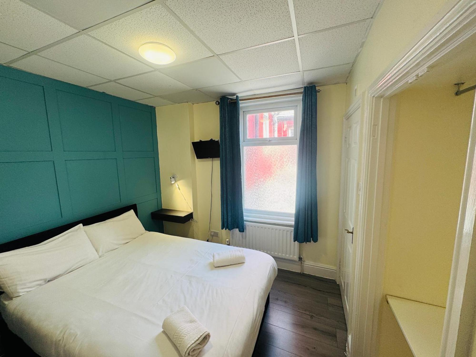 Calypso Hotel Μπλάκπουλ Εξωτερικό φωτογραφία